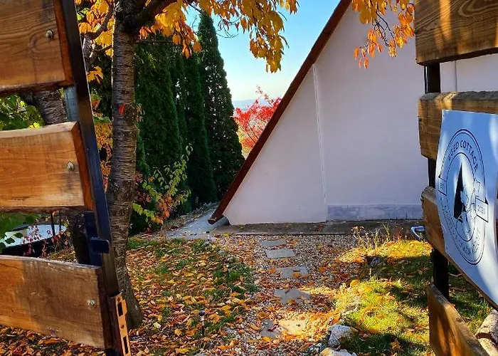 Semesterbostad Eged *